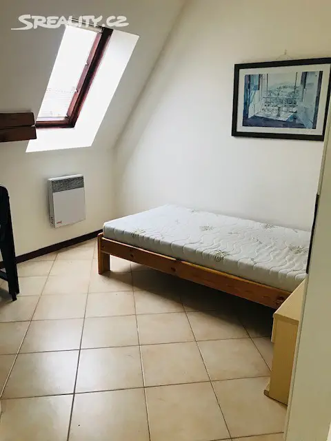 Pronájem bytu 4+kk 92 m² (Mezonet), Žitomírská, Praha - Vršovice