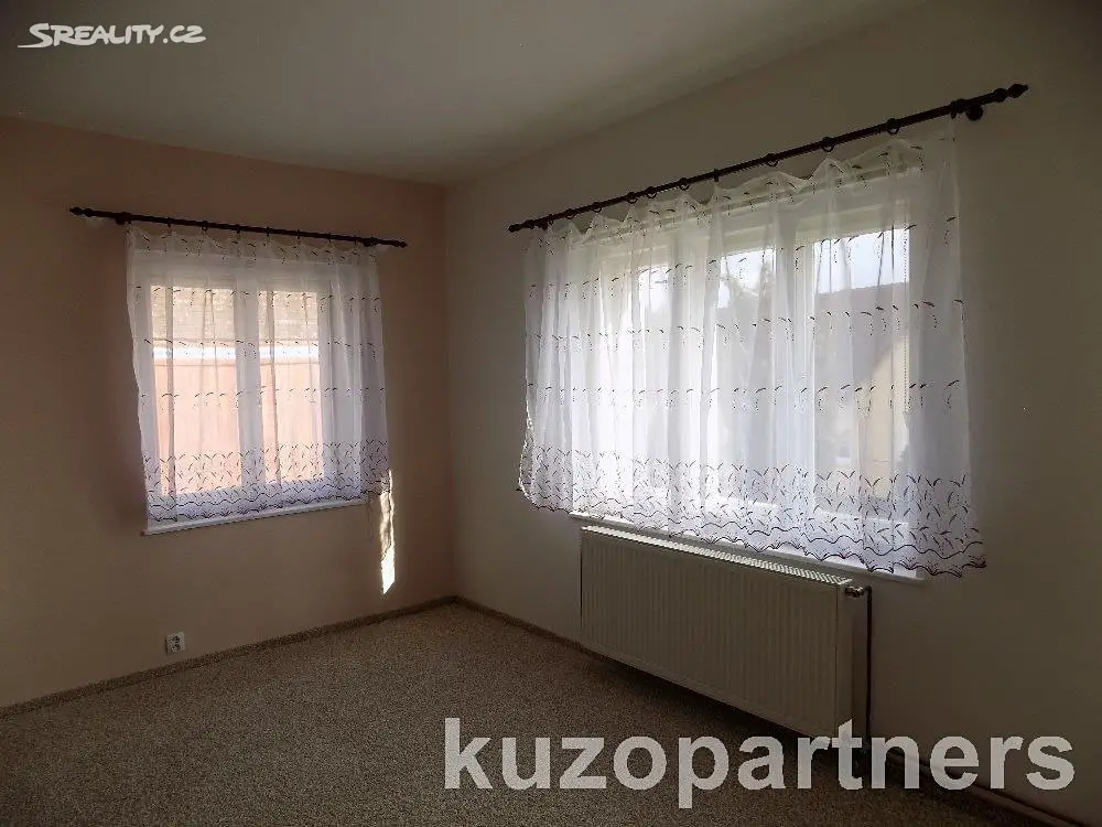 Pronájem  rodinného domu 124 m², pozemek 904 m², Dolany - Svrčovec, okres Klatovy