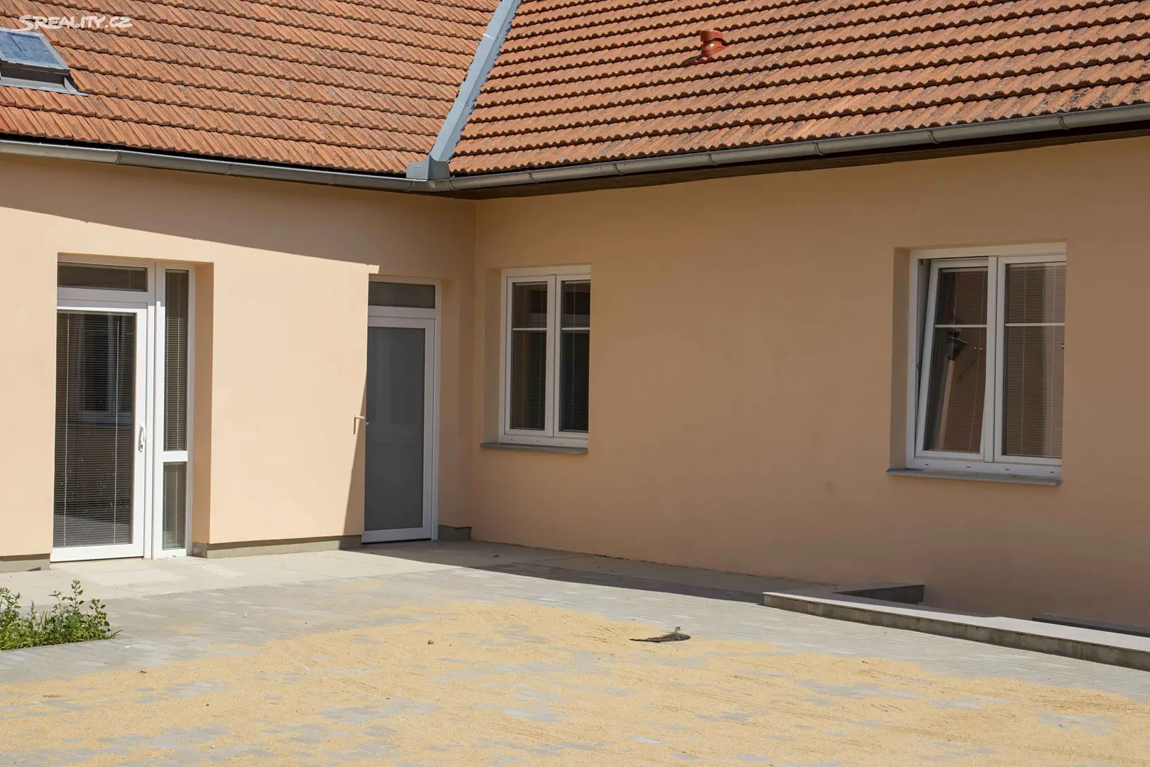 Prodej  rodinného domu 155 m², pozemek 262 m², Dolní Dunajovice, okres Břeclav