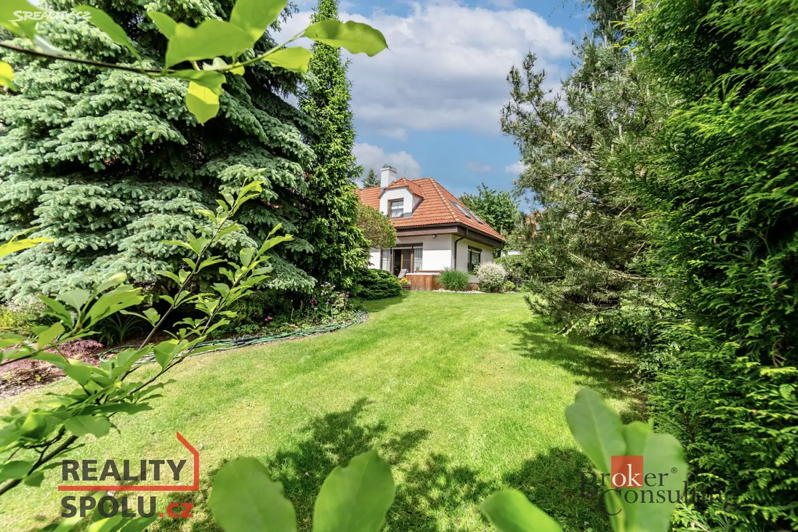 Prodej  rodinného domu 312 m², pozemek 1 271 m², Modrá, Liberec - Liberec VI-Rochlice