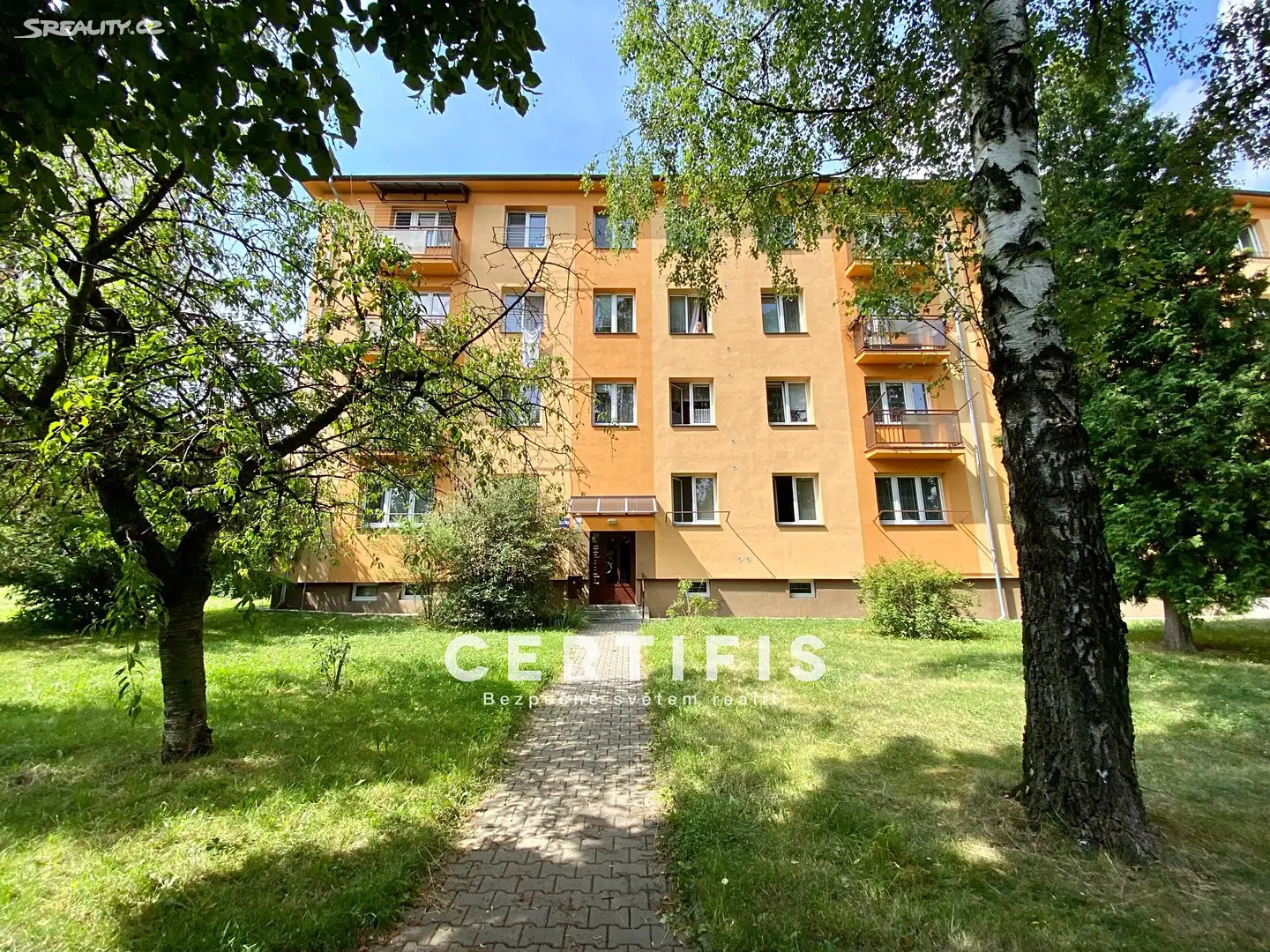 Pronájem bytu 1+kk 27 m², Gen. Sochora, Ostrava - Poruba