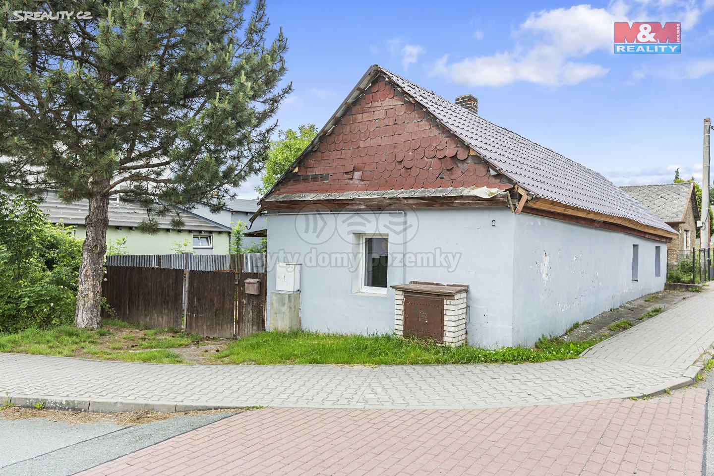 Prodej  rodinného domu 90 m², pozemek 221 m², Prachovice, okres Chrudim