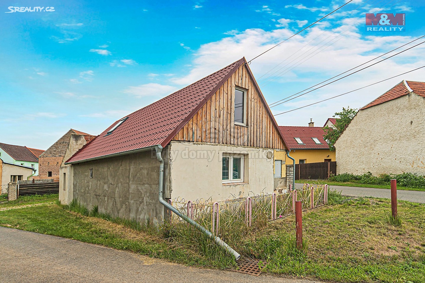Prodej  rodinného domu 70 m², pozemek 67 m², V Chaloupkách, Senomaty