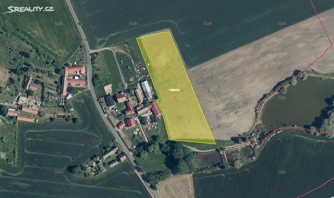 Prodej  pozemku 12 178 m², Bělušice, okres Kolín