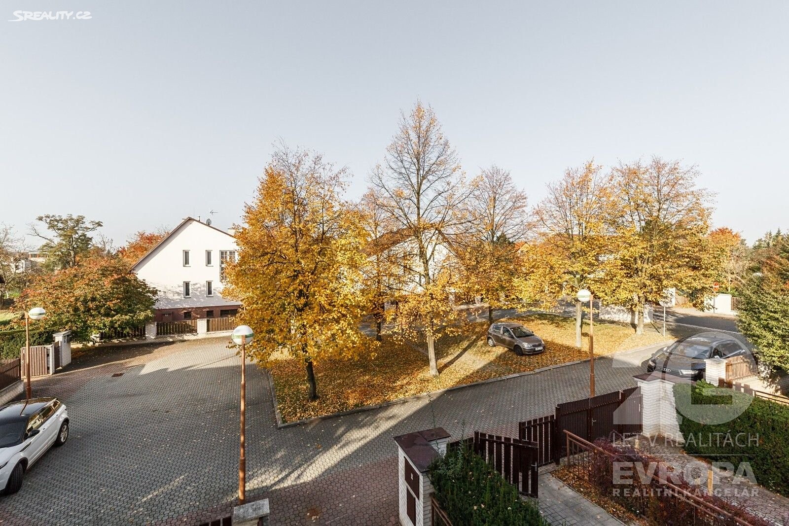 Pronájem  vily 350 m², pozemek 496 m², Sadová, Průhonice