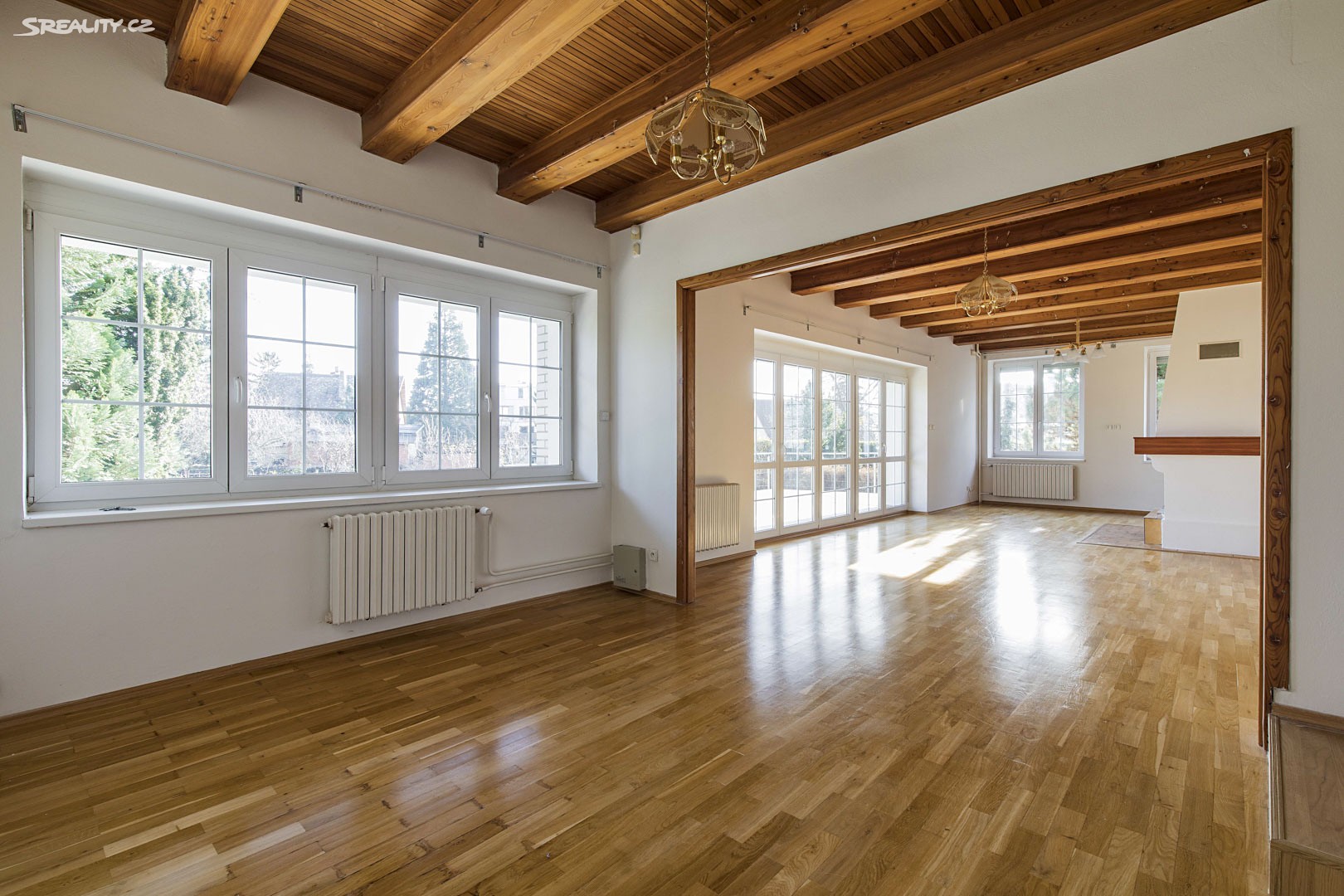 Pronájem  vily 350 m², pozemek 500 m², Sadová, Průhonice