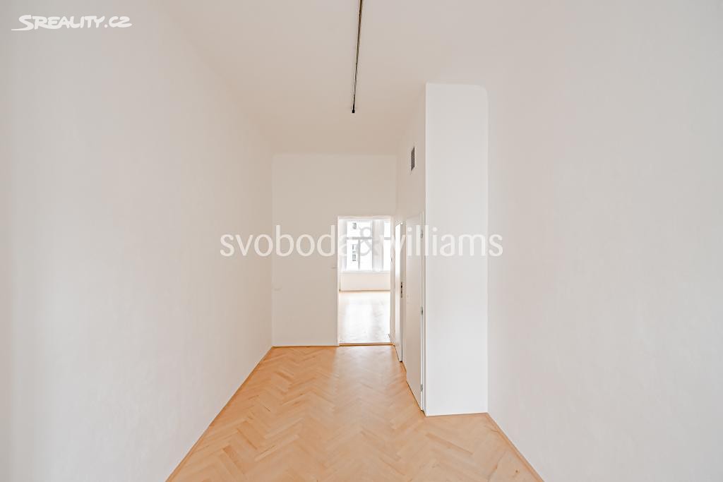 Prodej bytu 1+1 47 m², Šmeralova, Praha 7 - Bubeneč