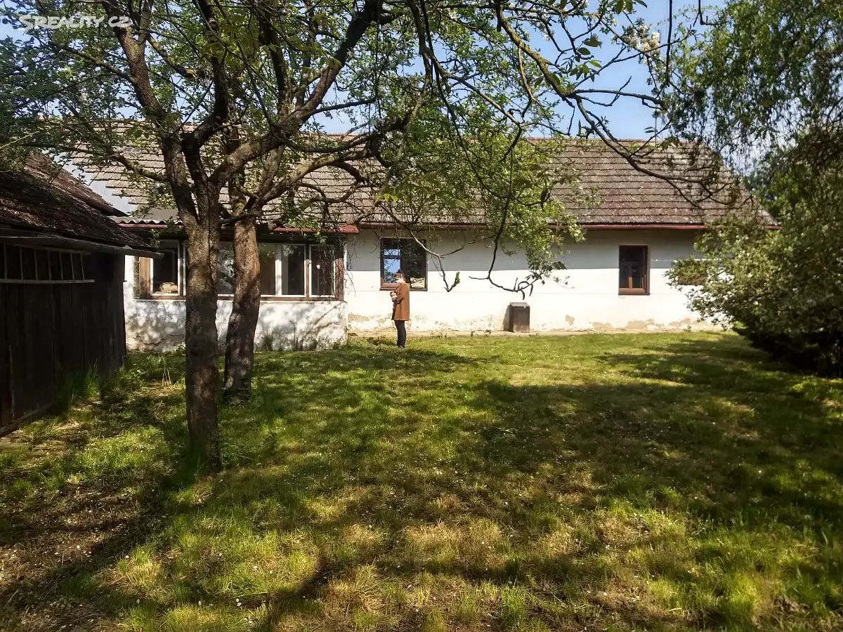 Prodej  chalupy 235 m², pozemek 933 m², Píšť, okres Pelhřimov