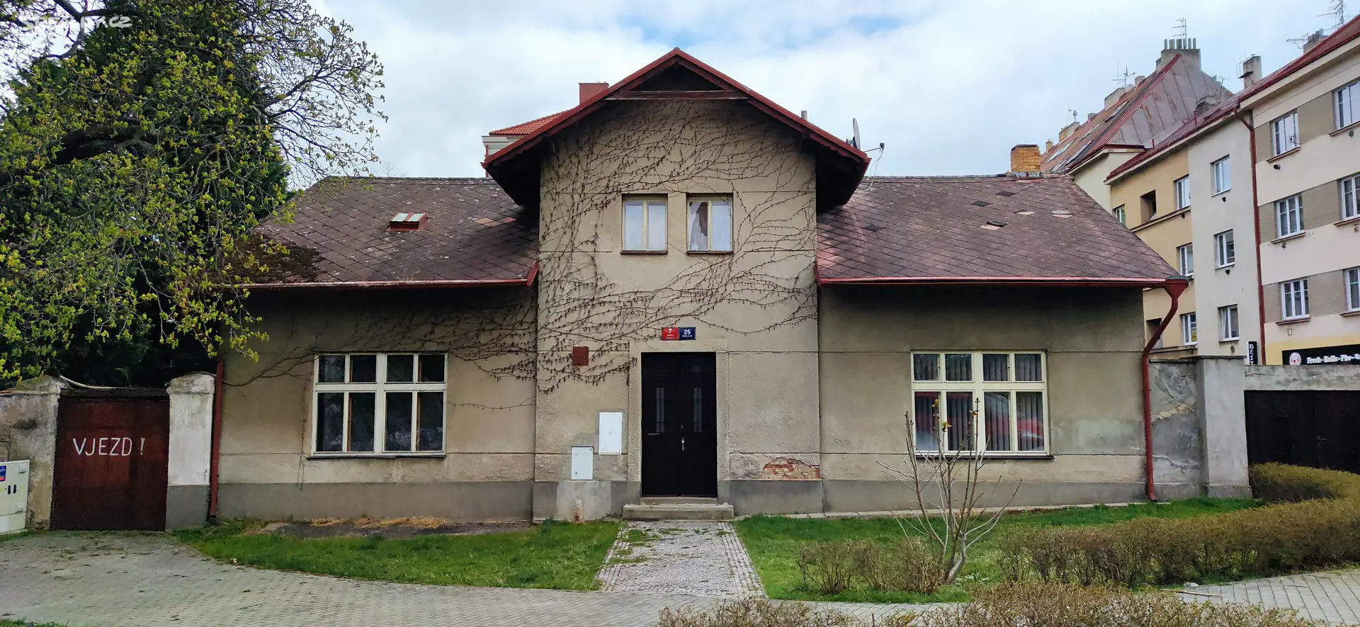 Prodej  rodinného domu 120 m², pozemek 131 m², Michelská, Praha 4 - Michle