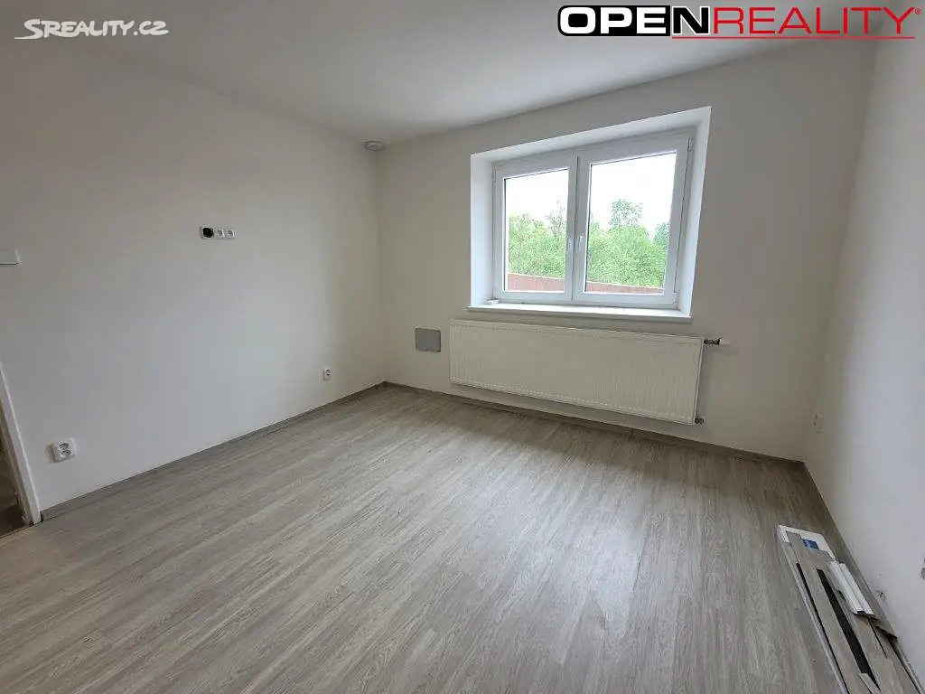 Prodej  rodinného domu 200 m², pozemek 827 m², Vlčnov, okres Uherské Hradiště
