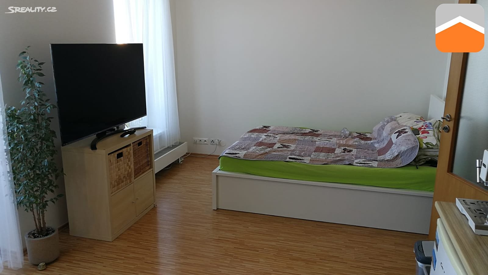 Pronájem bytu 1+kk 35 m², Říčanská, Brno - Žebětín