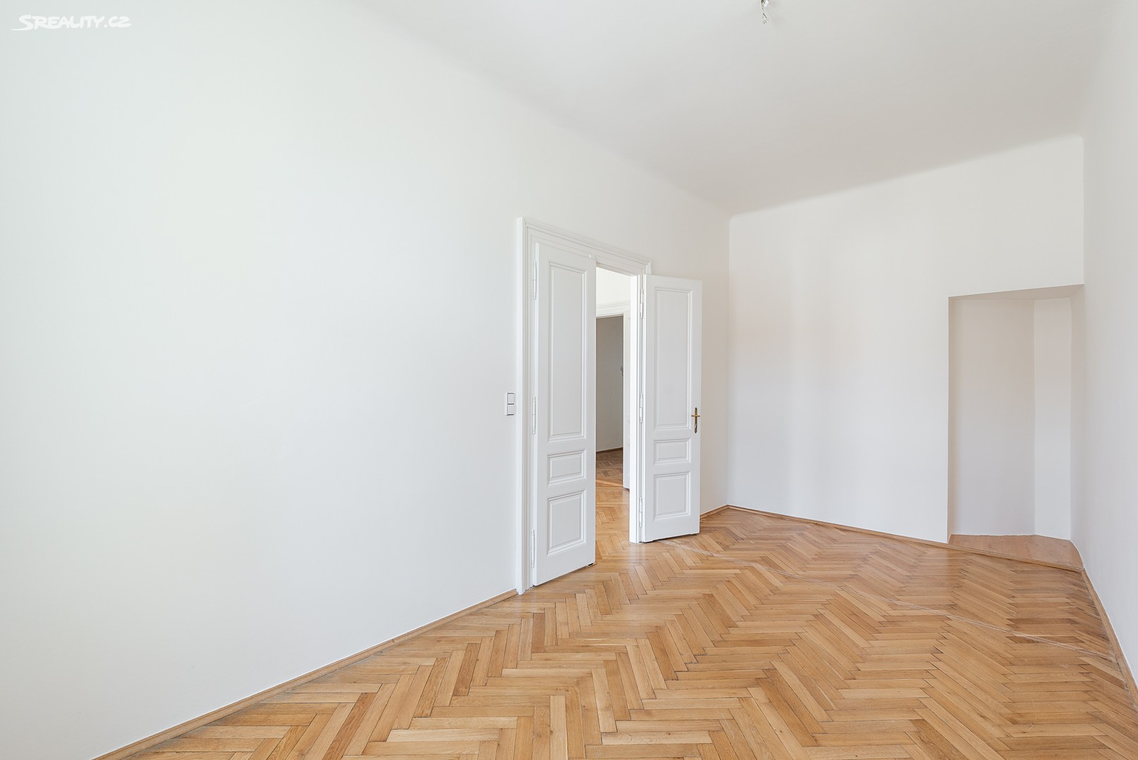 Pronájem bytu 2+1 80 m², Spálená, Praha 1 - Nové Město