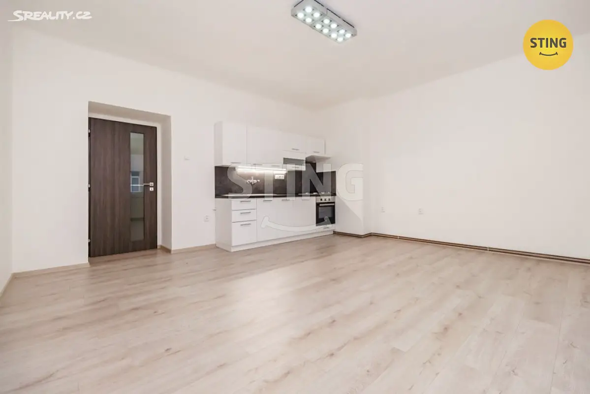 Pronájem bytu 2+kk 53 m², Poděbradova, Ostrava - Moravská Ostrava