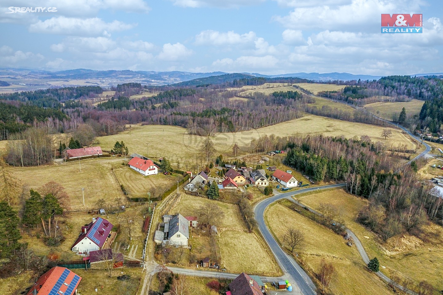 Prodej  stavebního pozemku 919 m², Sušice - Záluží, okres Klatovy
