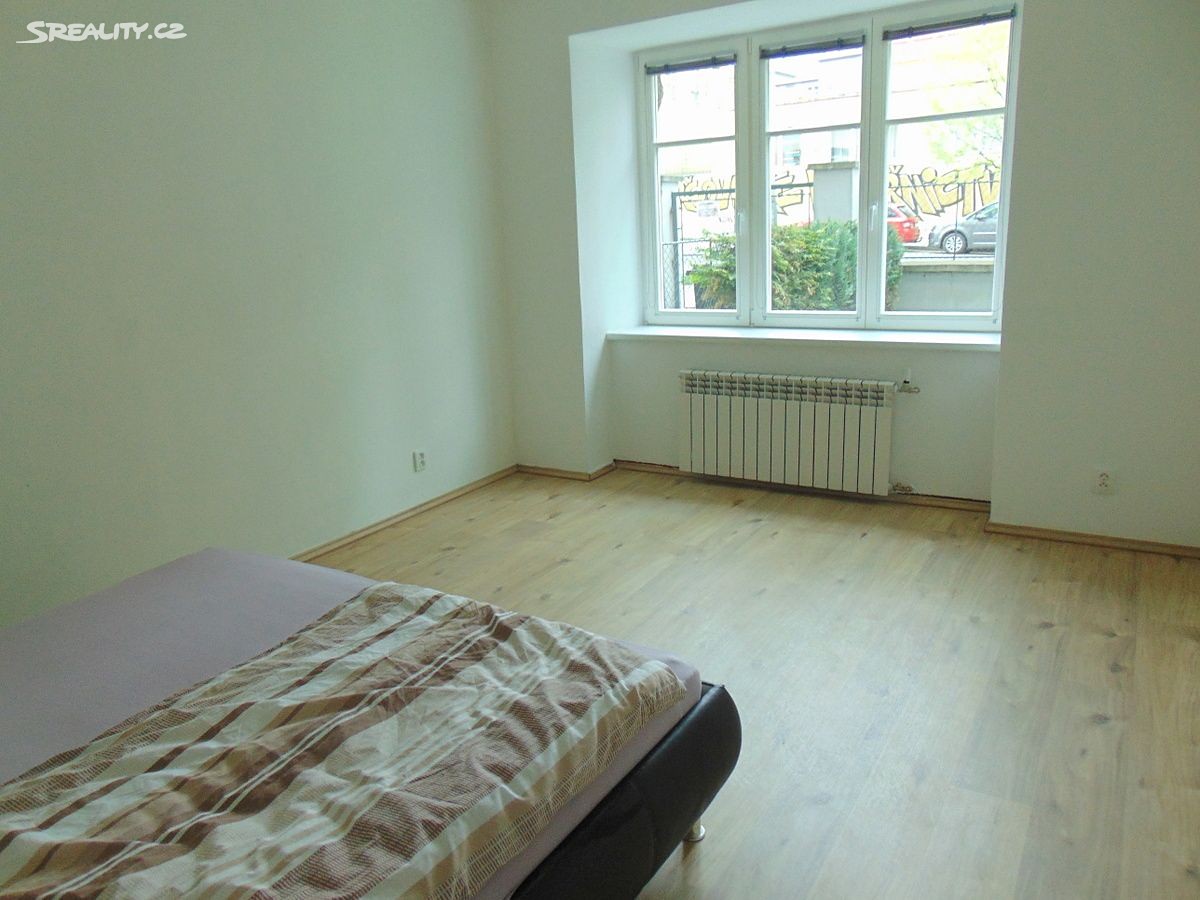 Pronájem bytu 2+kk 44 m², Moskevská, Praha 10 - Vršovice