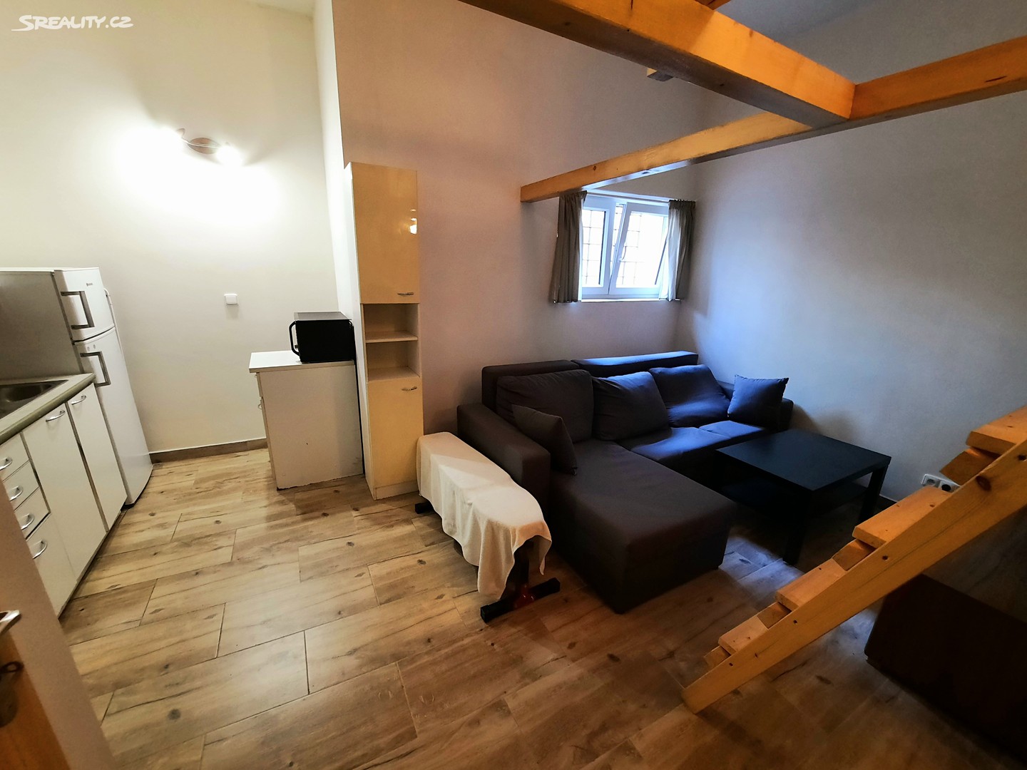 Prodej bytu 1+kk 42 m², Plzeňská, Praha 5 - Smíchov