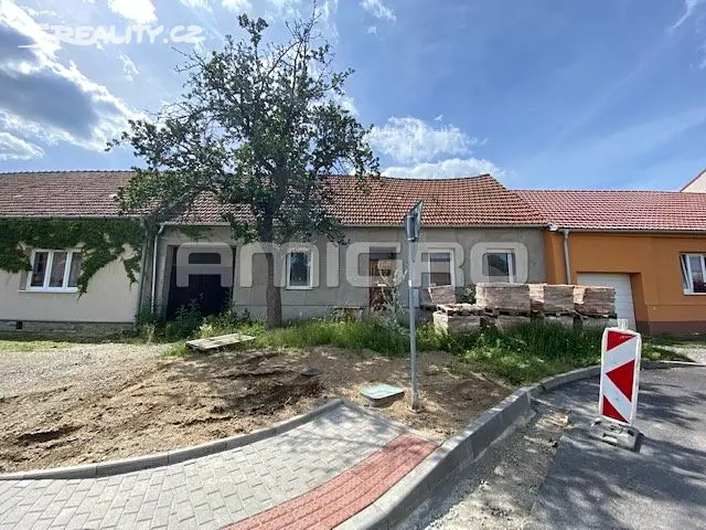 Prodej  stavebního pozemku 966 m², Brněnská, Omice