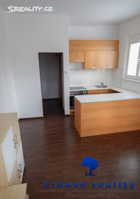 Pronájem bytu 1+kk 26 m², Frýdlantská, Frýdek-Místek - Místek