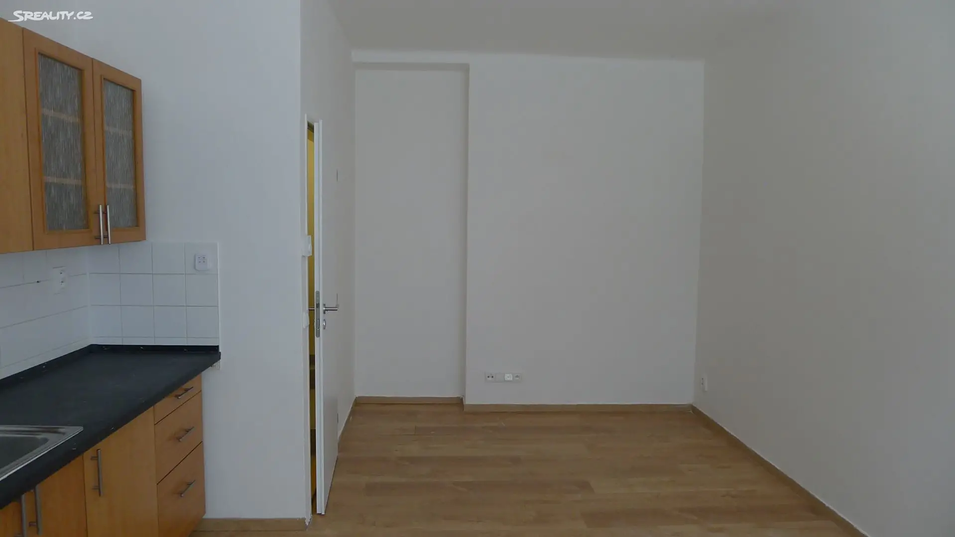 Pronájem bytu 1+kk 20 m², Jílkova, Praha 6 - Břevnov