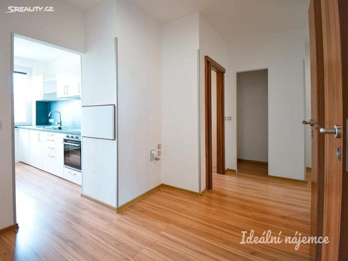 Pronájem bytu 3+1 62 m², Valašská, Brno - Starý Lískovec