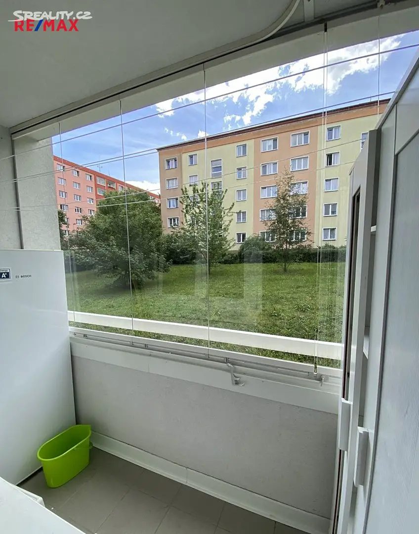 Pronájem bytu 3+1 71 m², Káranská, Praha 10 - Malešice