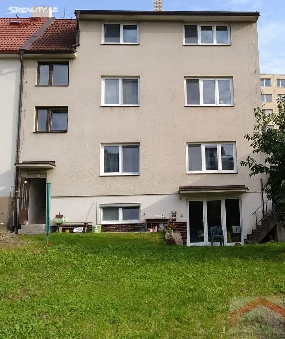 Pronájem bytu 2+1 56 m², K lipám, Praha 9 - Střížkov