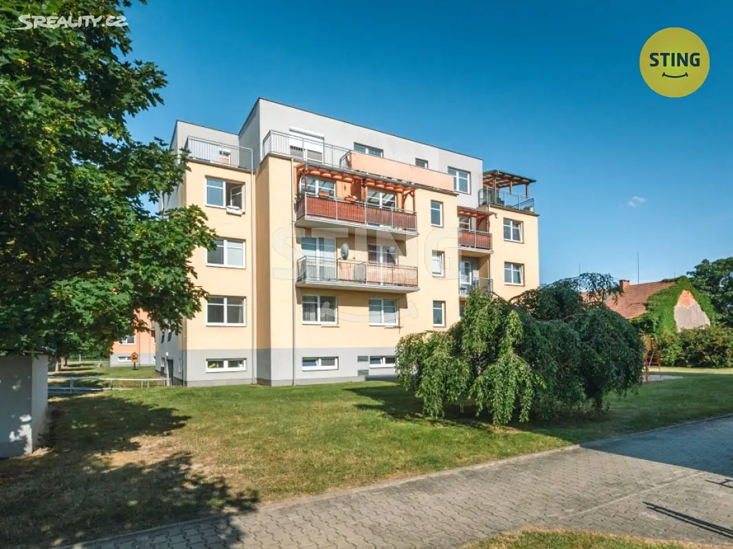 Prodej bytu 2+kk 50 m², Dubová, Pardubice - Svítkov