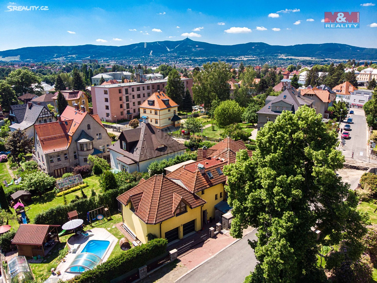 Prodej  rodinného domu 363 m², pozemek 216 m², Javorová, Liberec - Liberec XIV-Ruprechtice
