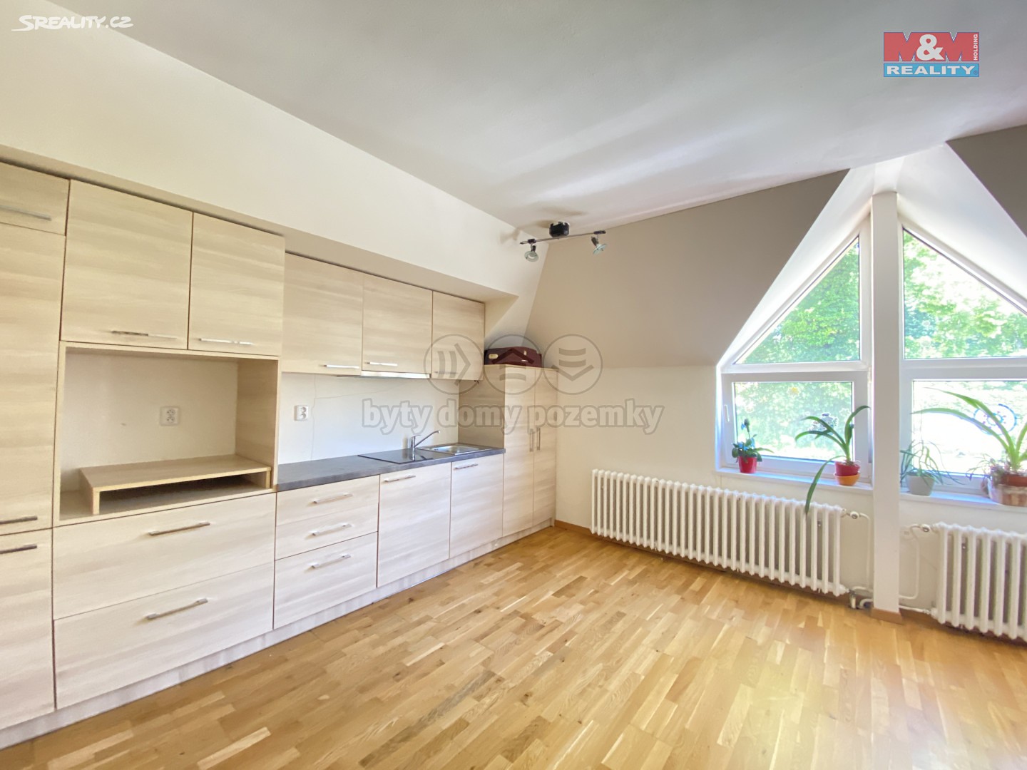Prodej  rodinného domu 363 m², pozemek 216 m², Javorová, Liberec - Liberec XIV-Ruprechtice