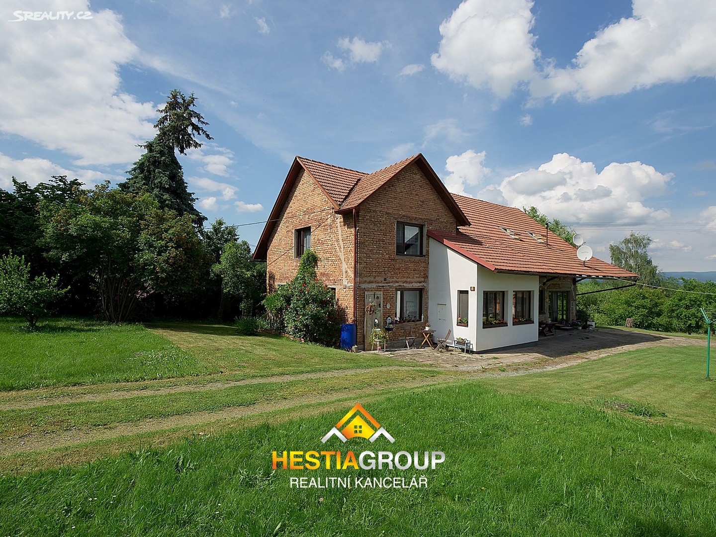 Prodej  rodinného domu 304 m², pozemek 5 654 m², Lično - Radostovice, okres Rychnov nad Kněžnou