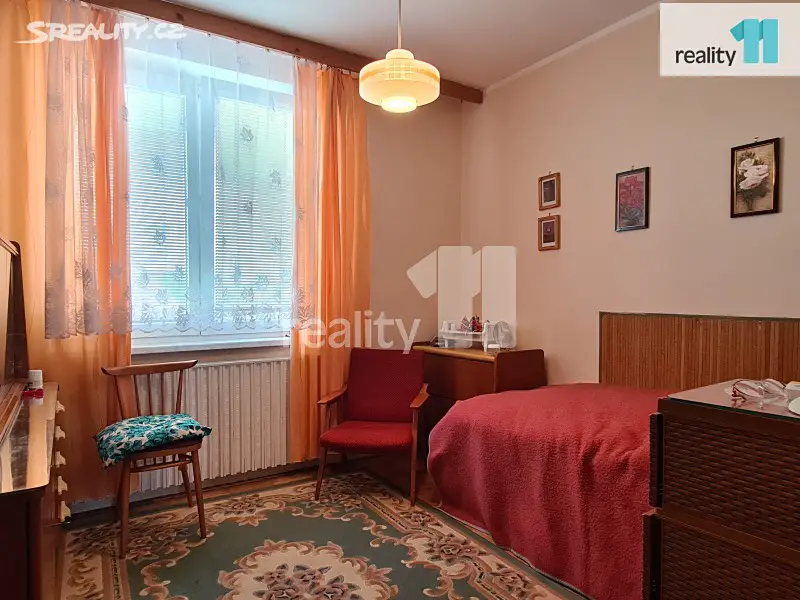 Prodej  rodinného domu 250 m², pozemek 309 m², Smetanova, Napajedla