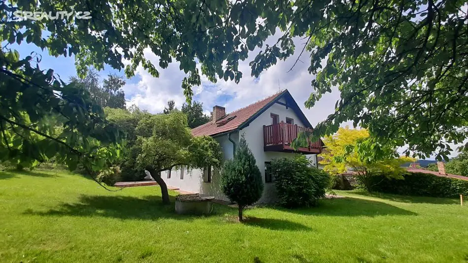 Prodej  rodinného domu 179 m², pozemek 1 408 m², Rosovice, okres Příbram