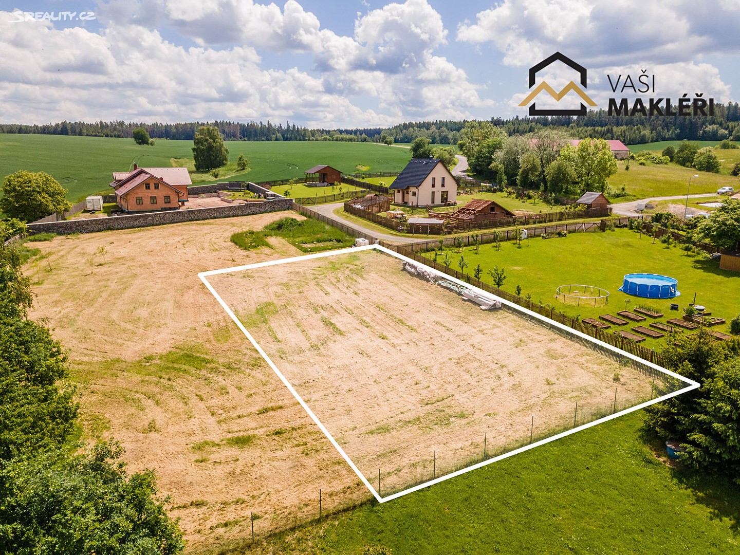Prodej  stavebního pozemku 1 080 m², Uhlířské Janovice, okres Kutná Hora