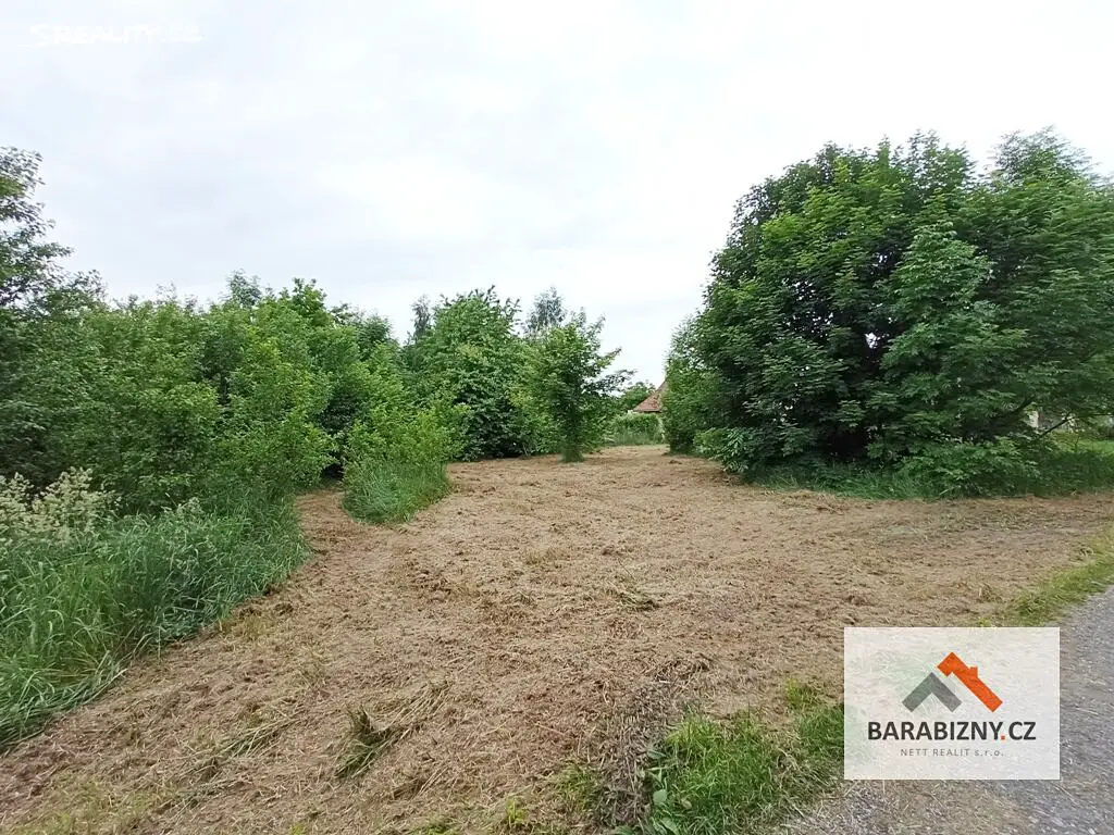 Prodej  stavebního pozemku 1 058 m², Vítězná, okres Trutnov