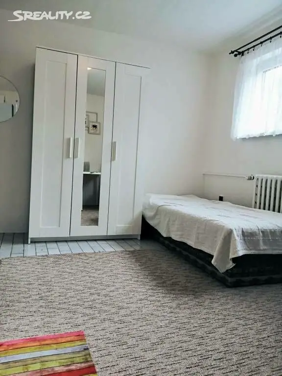 Pronájem bytu 1+kk 15 m², K Jasánkám, Praha 5 - Stodůlky