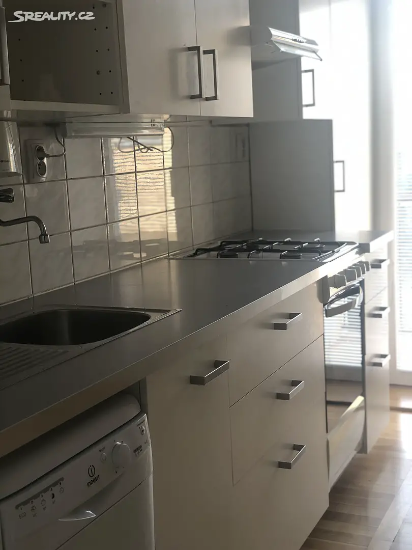 Pronájem bytu 2+kk 83 m², Slepá, Brno - Černá Pole