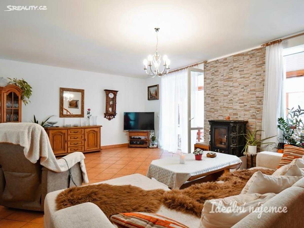 Pronájem  rodinného domu 155 m², pozemek 155 m², Drápelova, Brno - Soběšice
