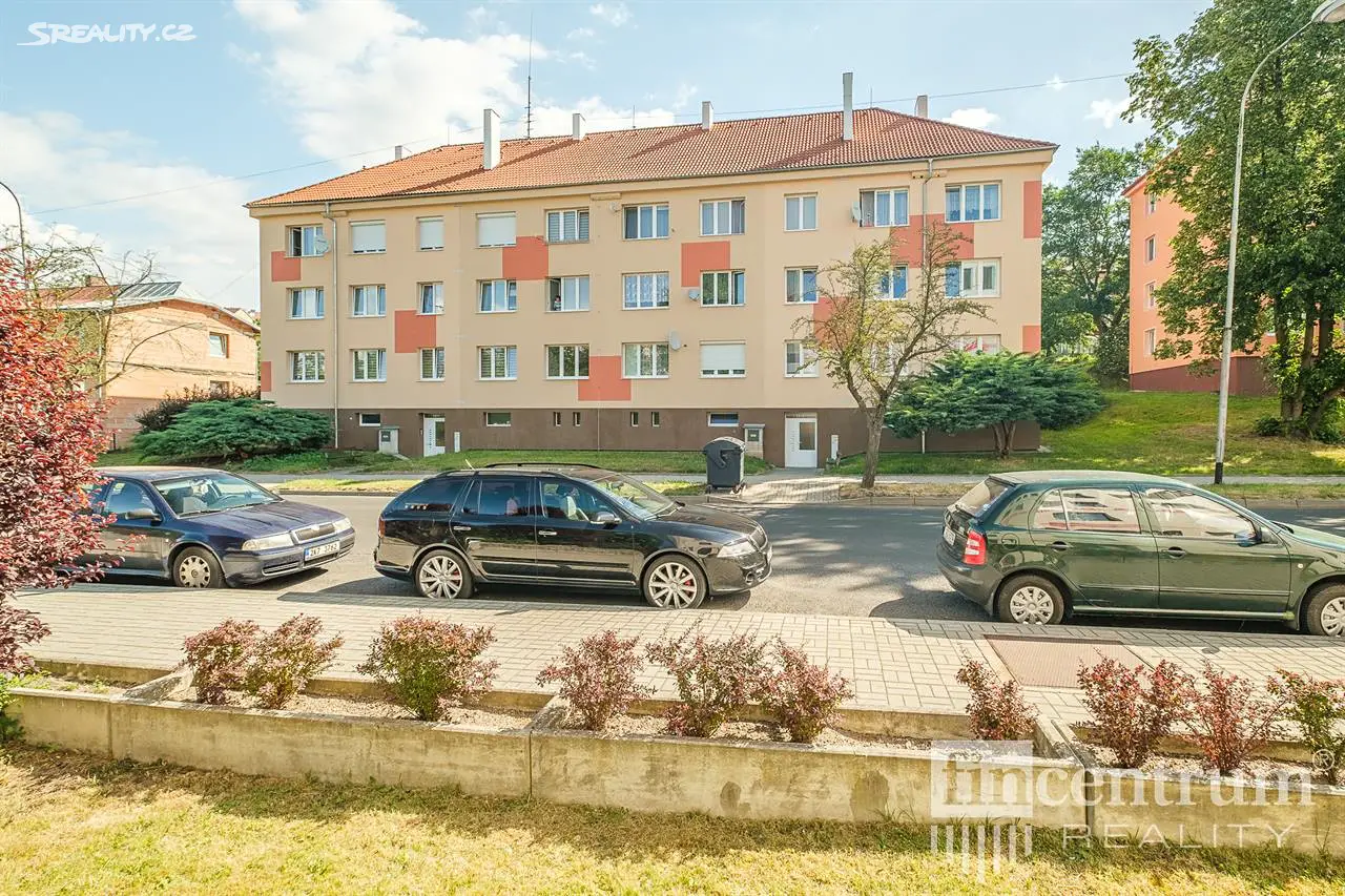 Prodej bytu 2+1 63 m², Boženy Němcové, Sokolov