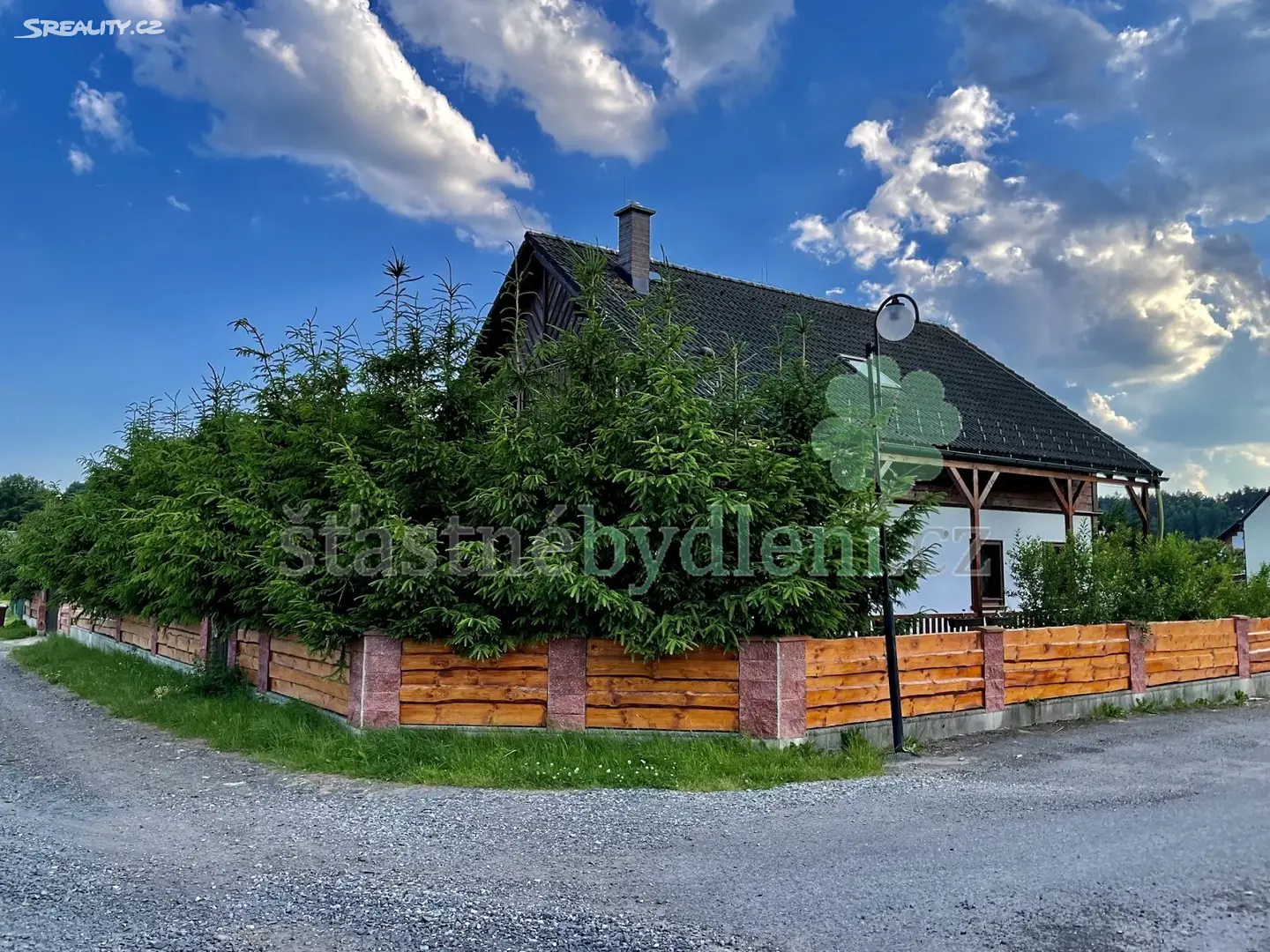 Prodej  rodinného domu 160 m², pozemek 763 m², Kunratice u Cvikova, okres Česká Lípa
