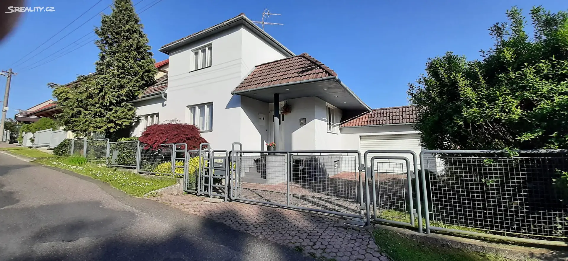 Prodej  rodinného domu 250 m², pozemek 435 m², Přehradní, Zlín - Kostelec