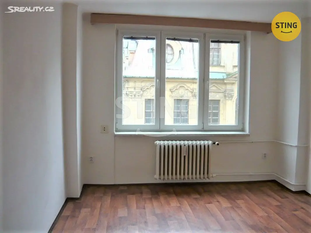 Pronájem bytu 1+kk 21 m², Masarykova třída, Opava - Město