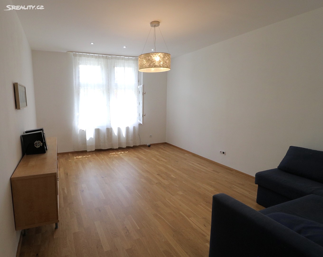 Pronájem bytu 2+1 66 m², Na Petynce, Praha 6 - Střešovice