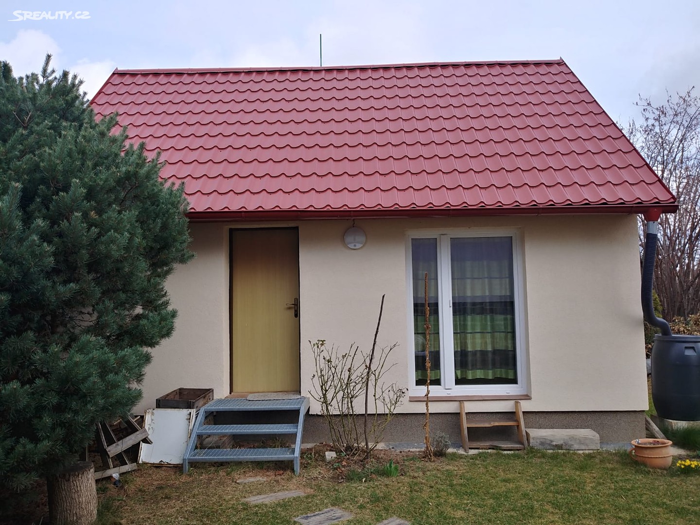 Pronájem  rodinného domu 60 m², pozemek 30 m², Nad náhonem, Praha 4 - Újezd u Průhonic