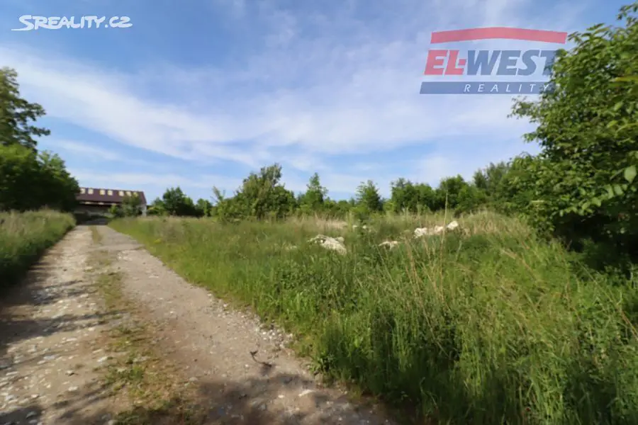 Prodej  stavebního pozemku 5 800 m², Nezamyslice, okres Klatovy