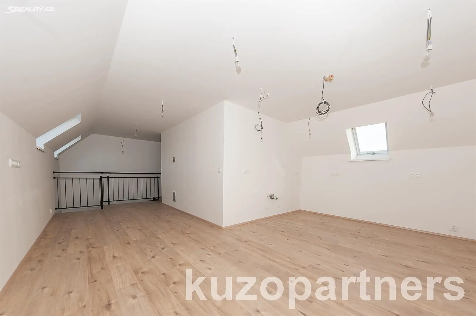 Prodej bytu 1+kk 42 m², Líšťany - Hunčice, okres Plzeň-sever