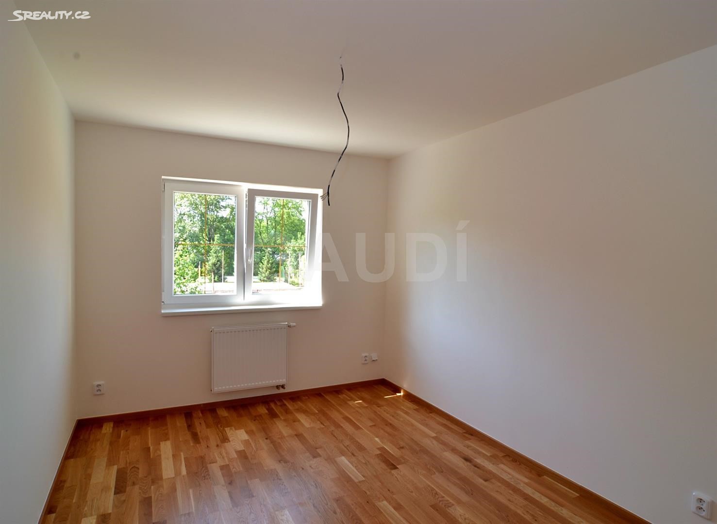 Prodej bytu 1+kk 18 m², U Lidového domu, Praha 9 - Vysočany