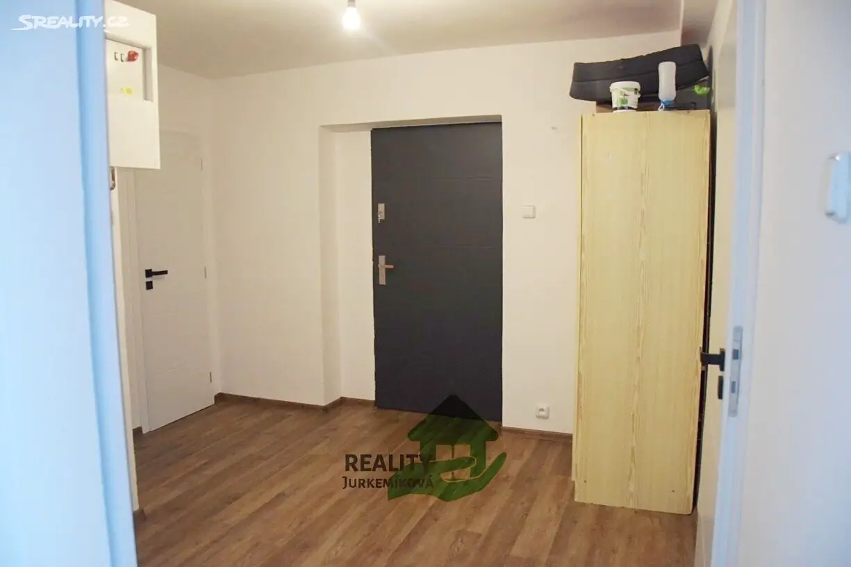 Prodej bytu 2+1 70 m², Krátká, Ševětín