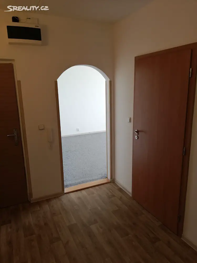 Prodej bytu 2+1 55 m², Spojenců, Třebíč - Borovina
