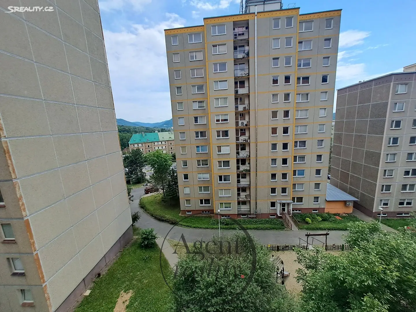 Prodej bytu 2+kk 42 m², B. Martinů, Děčín - Děčín II-Nové Město
