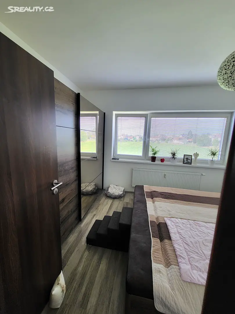 Prodej bytu 2+kk 55 m², Střední cesta, Plzeň - Černice